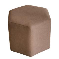 На белом фоне