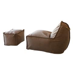 На белом фоне