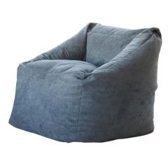 На белом фоне