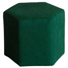 На белом фоне